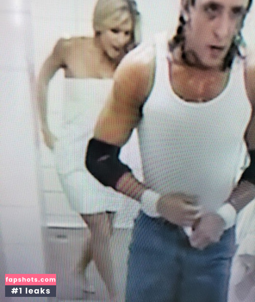 WWE Torrie Wilson gallery photo #817