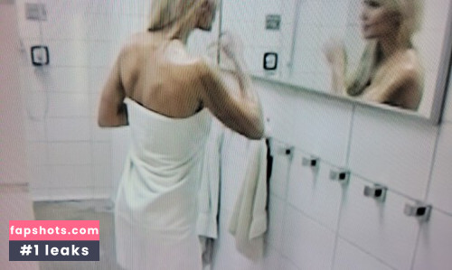 WWE Torrie Wilson gallery photo #824