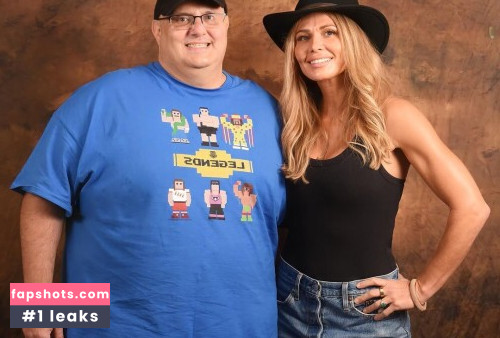 WWE Torrie Wilson gallery photo #894