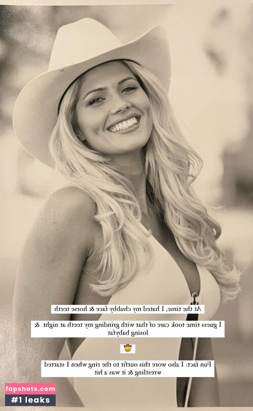 WWE Torrie Wilson gallery photo #895