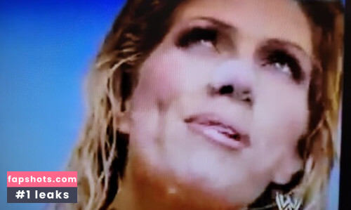 WWE Torrie Wilson gallery photo #936