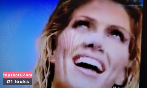 WWE Torrie Wilson gallery photo #937