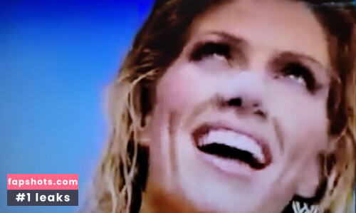 WWE Torrie Wilson gallery photo #939