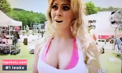 WWE Torrie Wilson gallery photo #959