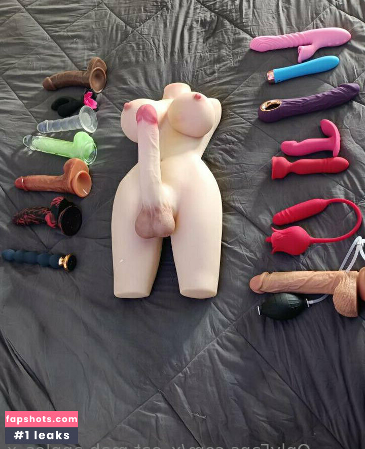 x_eat.mah.apples_x gallery photo #3