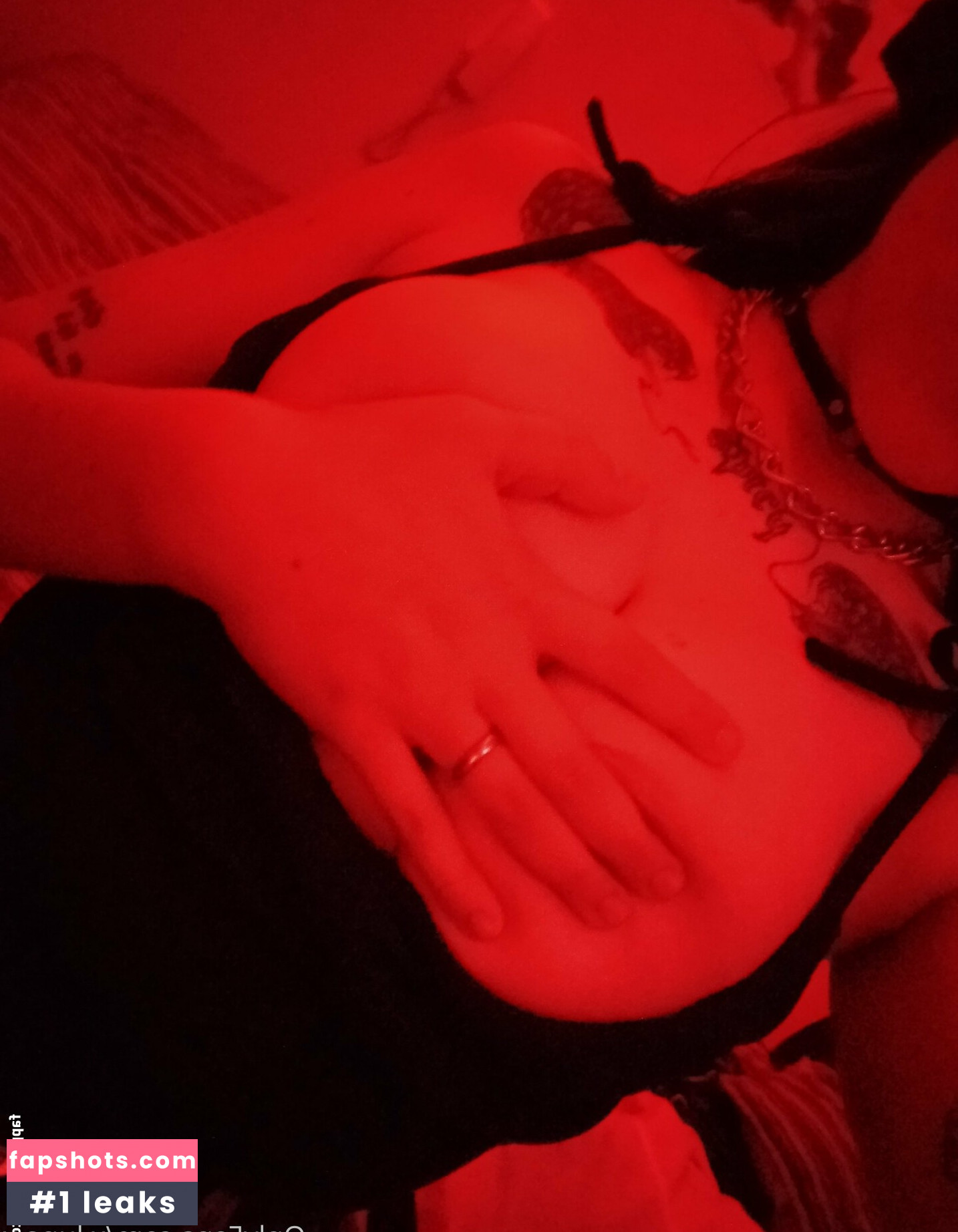 x.luna.x Nude Leaks OnlyFans Photos #16 - LeakJerk