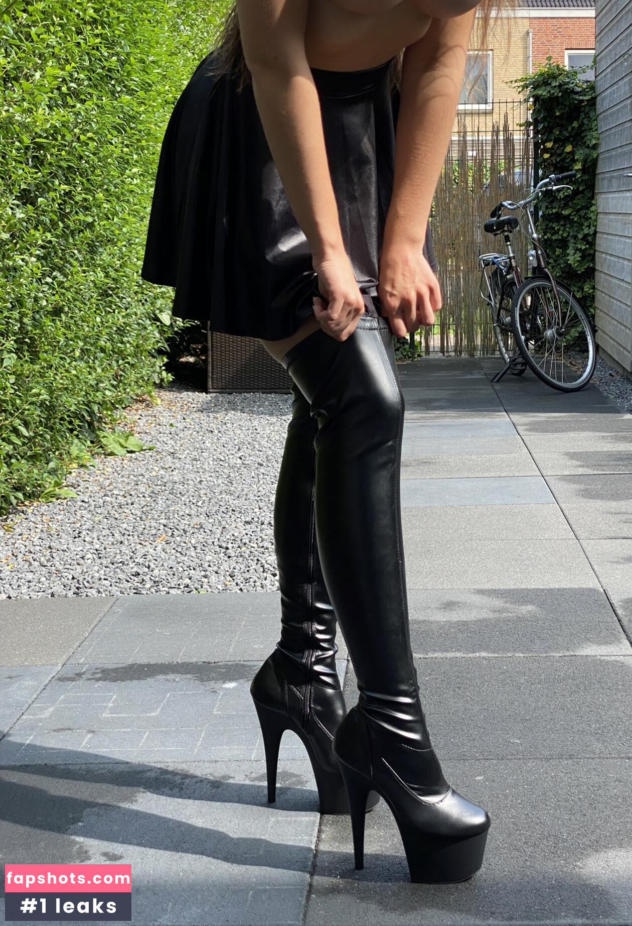 xamazoneve gallery photo #19