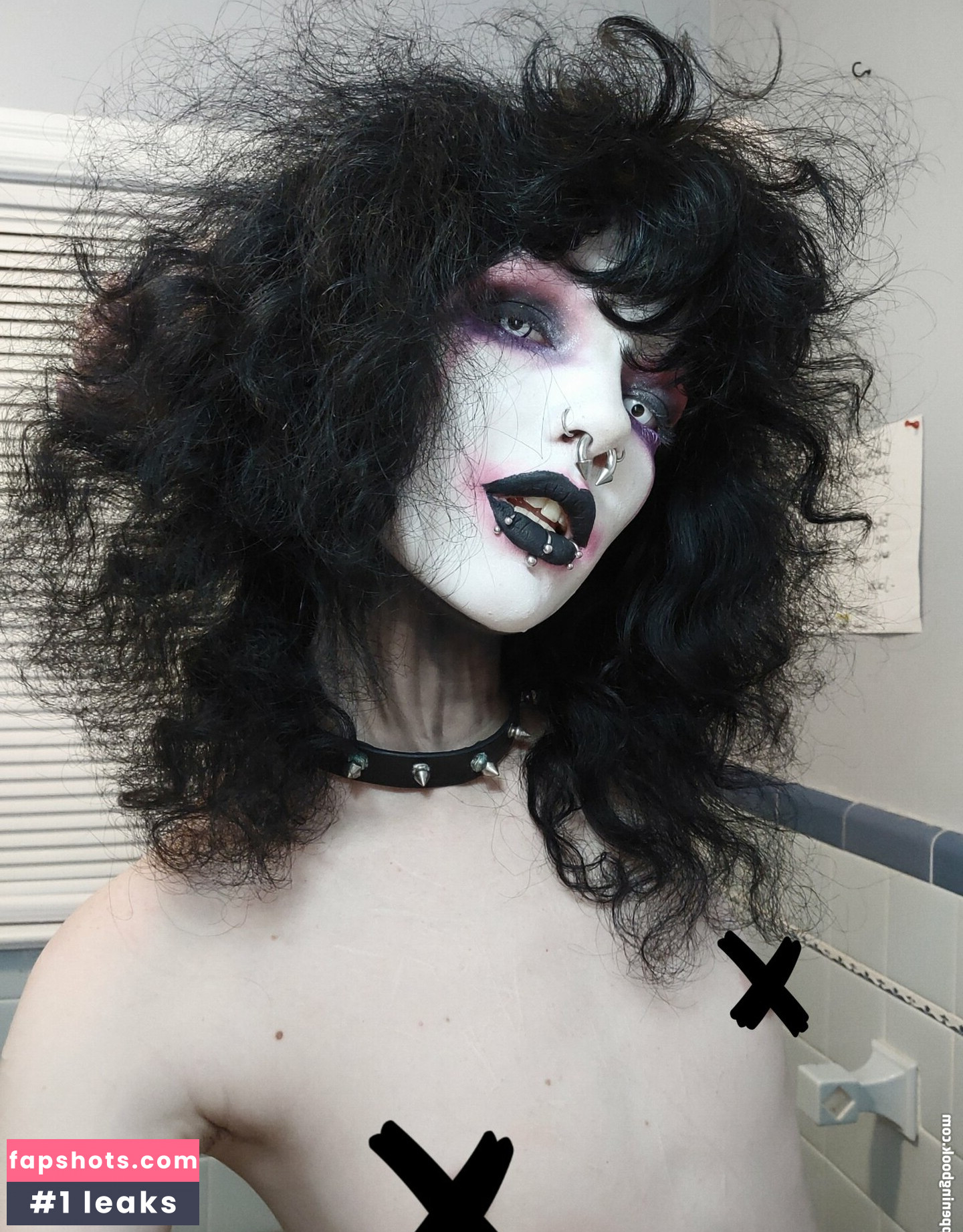 XannyTwix gallery photo #15