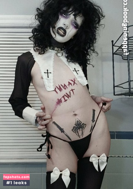 XannyTwix gallery photo #4