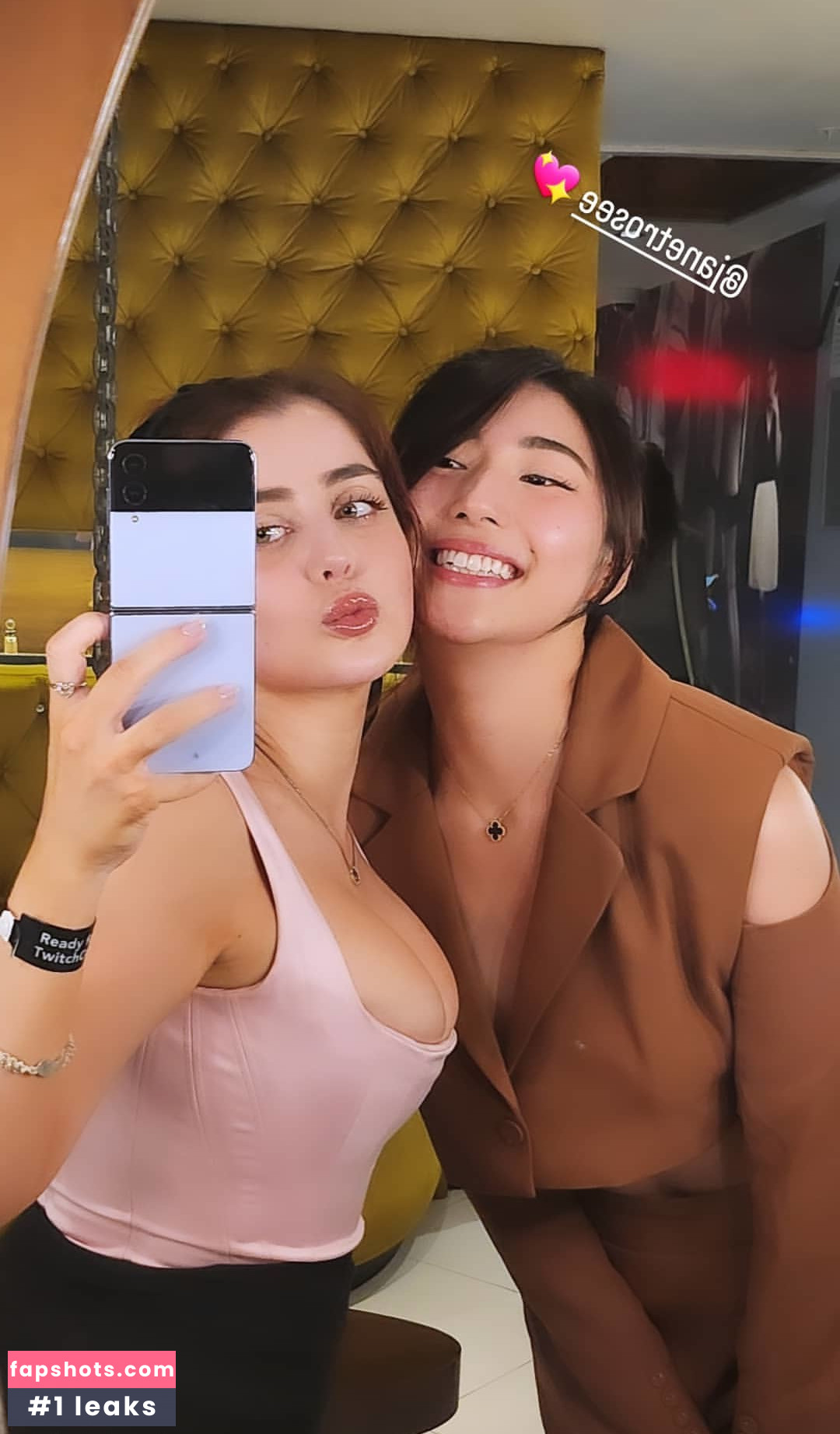 xChocobars gallery photo #114