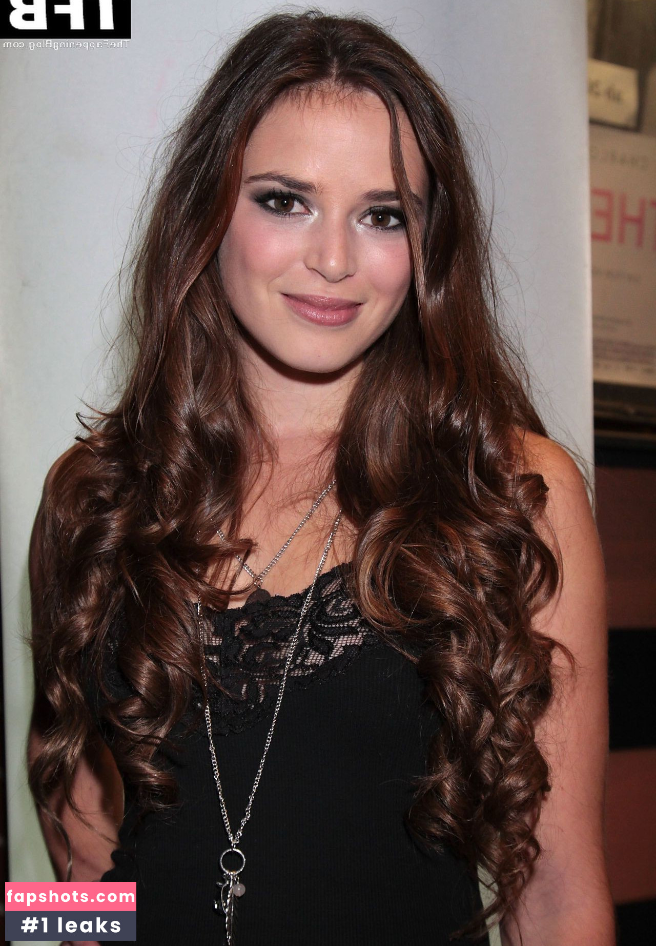 Xenia Assenza gallery photo #8