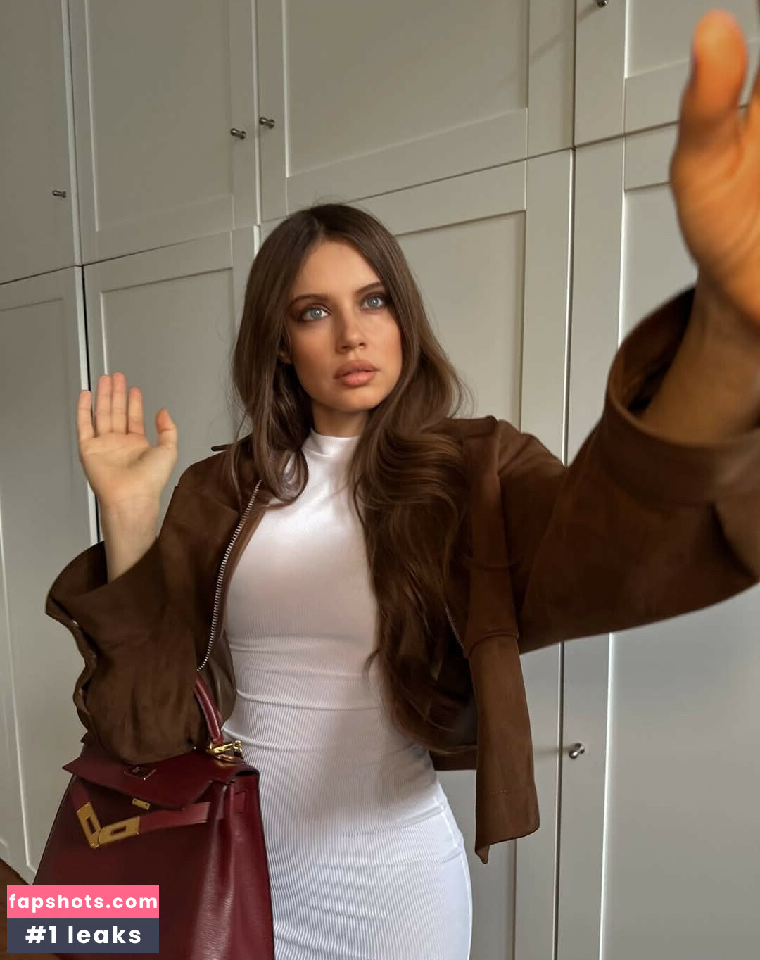 Xenia Tchoumi gallery photo #39