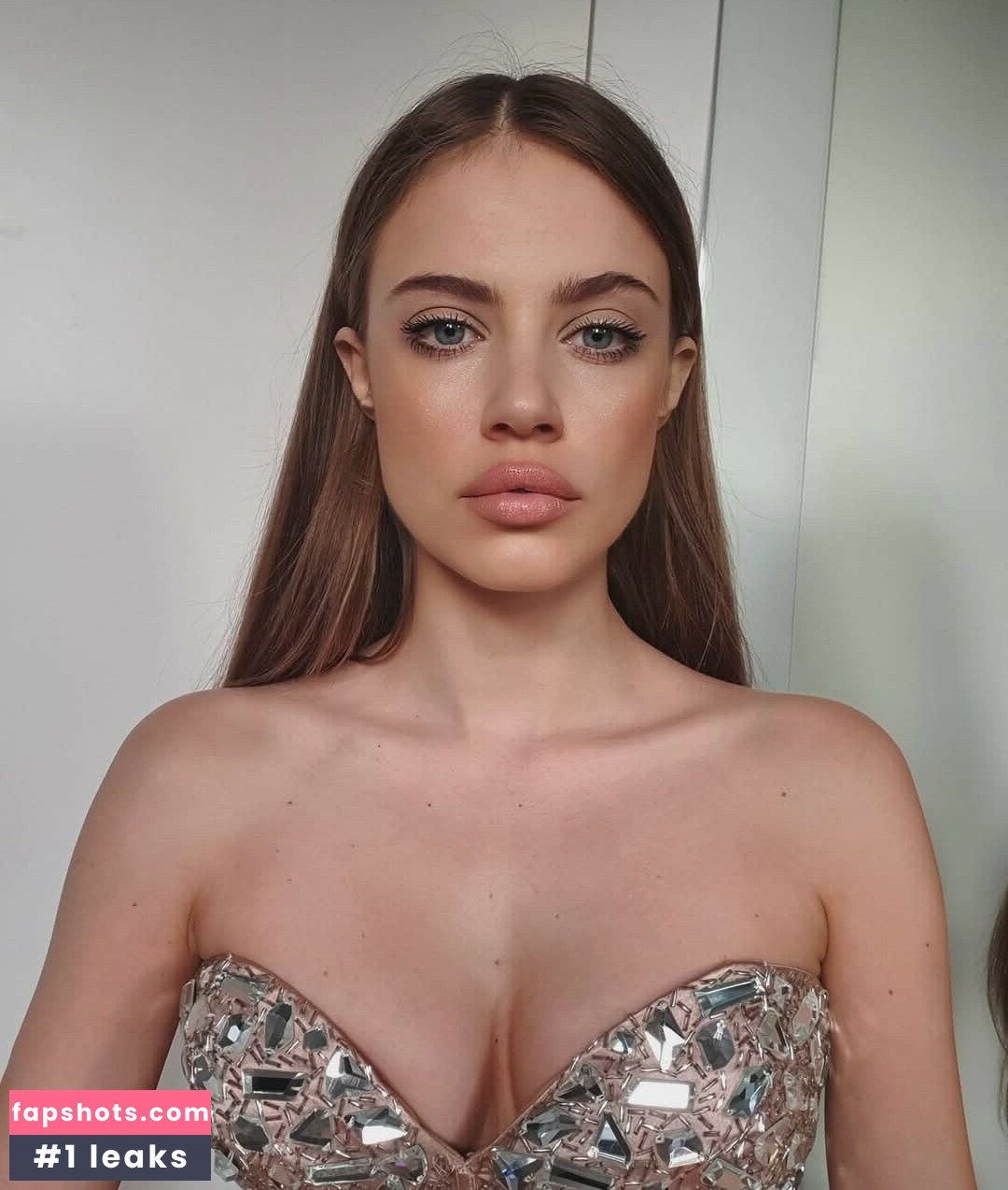 Xenia Tchoumi gallery photo #48