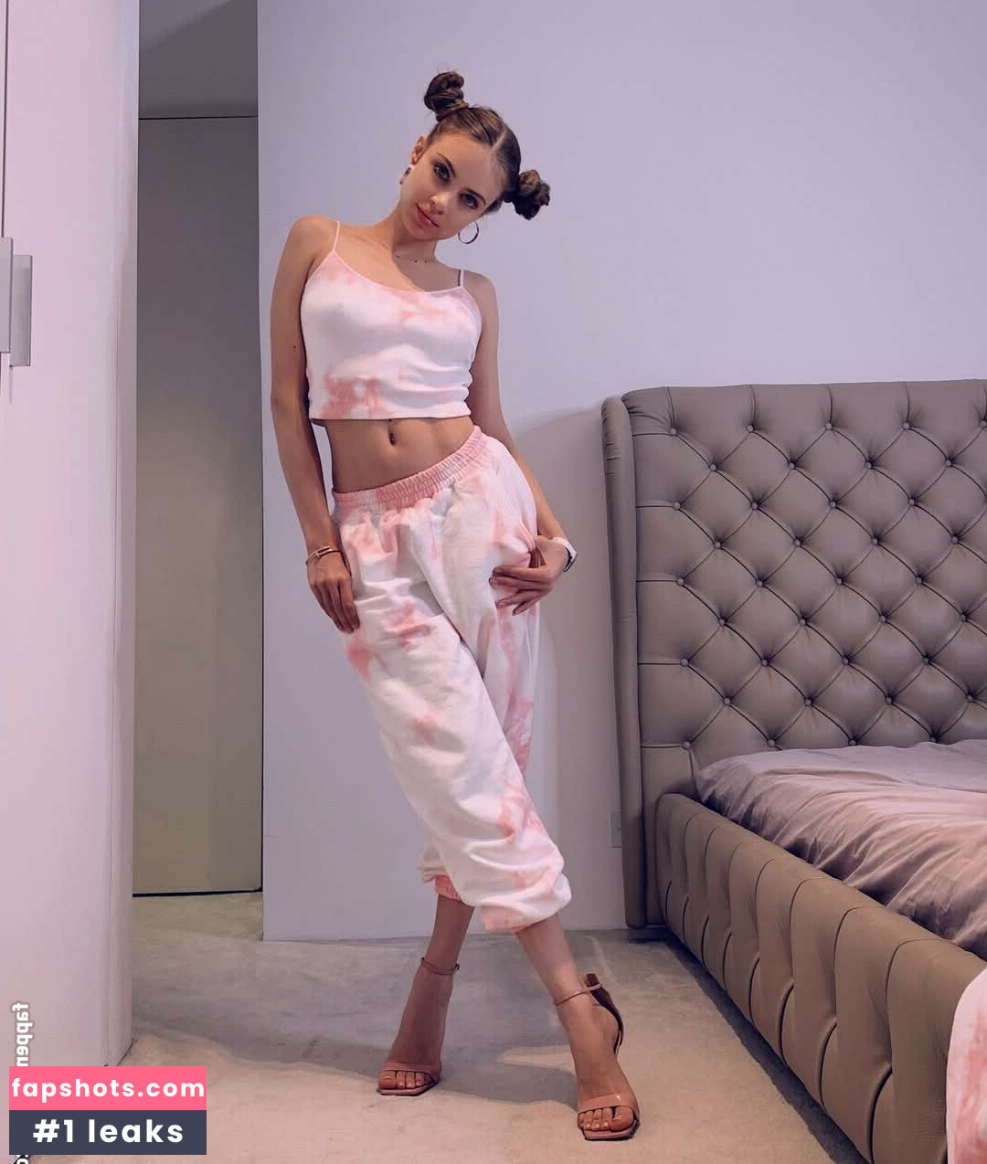 Xenia Tchoumi gallery photo #53