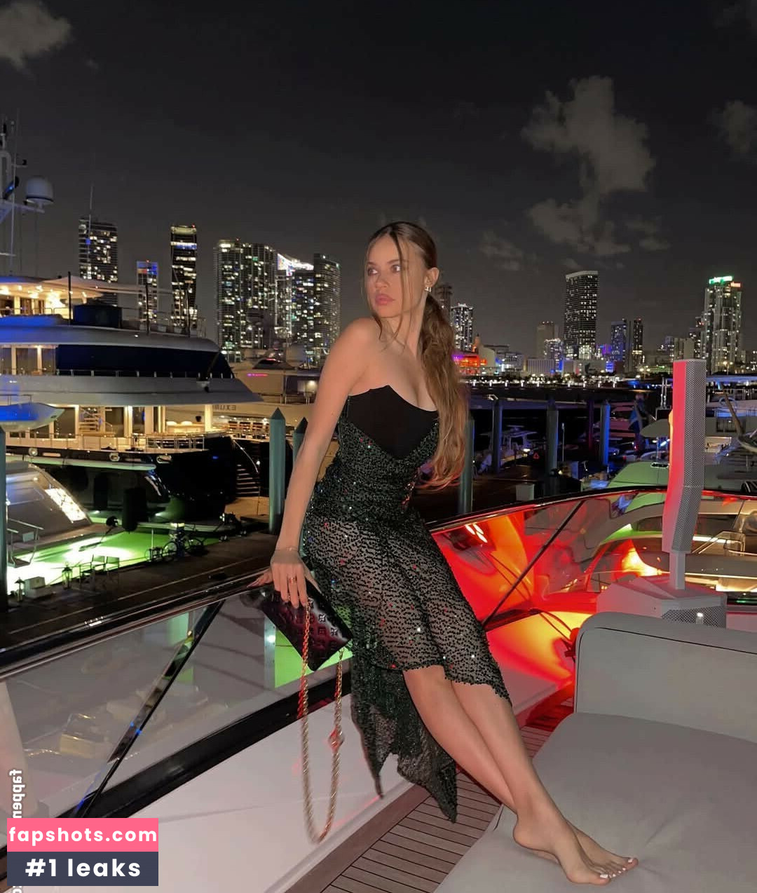 Xenia Tchoumi gallery photo #63