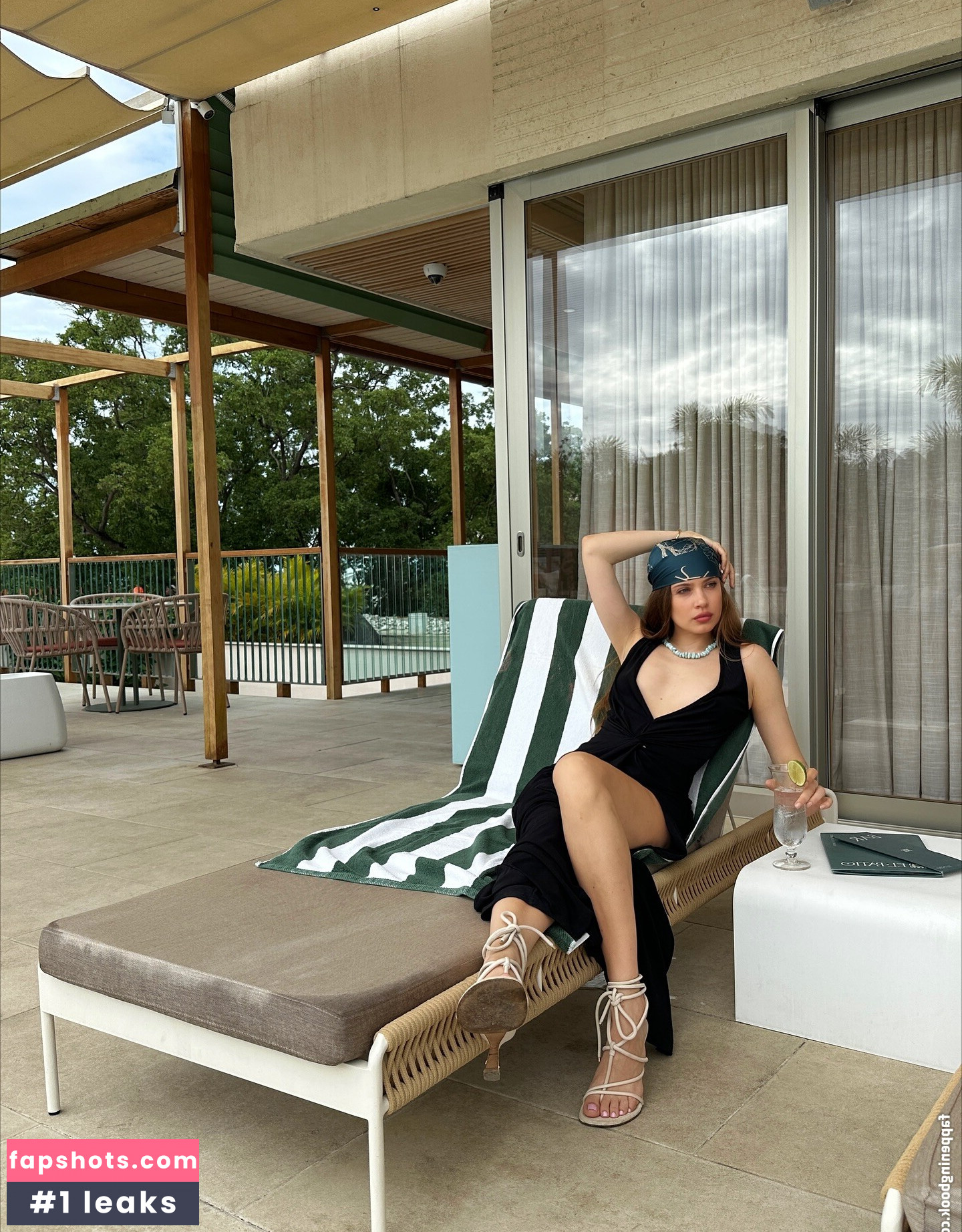 Xenia Tchoumi gallery photo #9