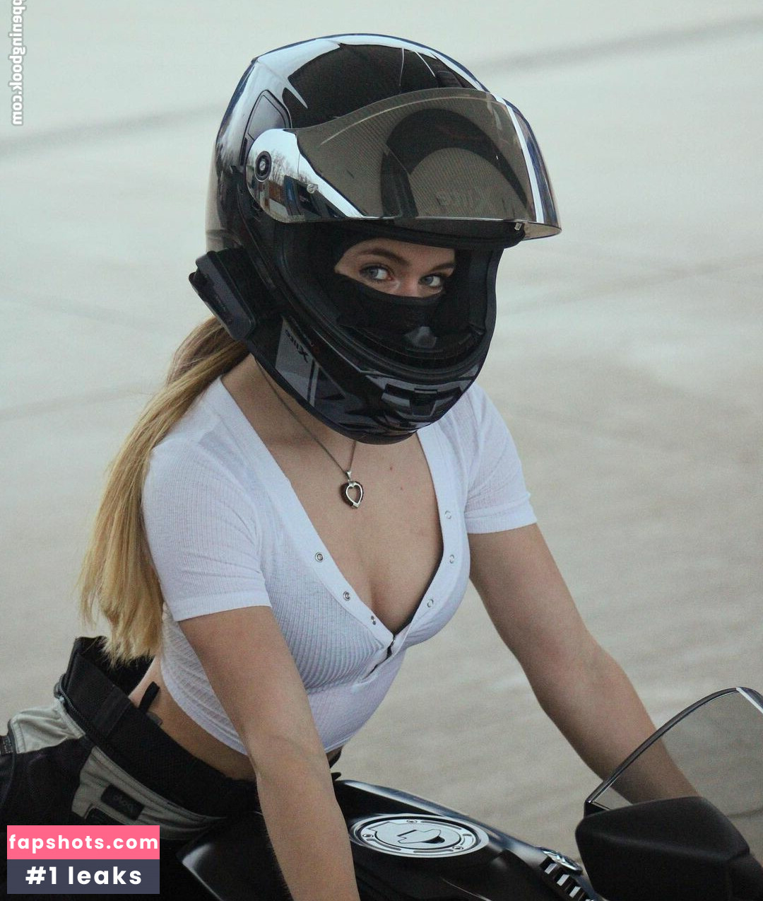 xh.elen.ax3 Nahé úniky fotek pouze od fanoušků #4 - Fapshots