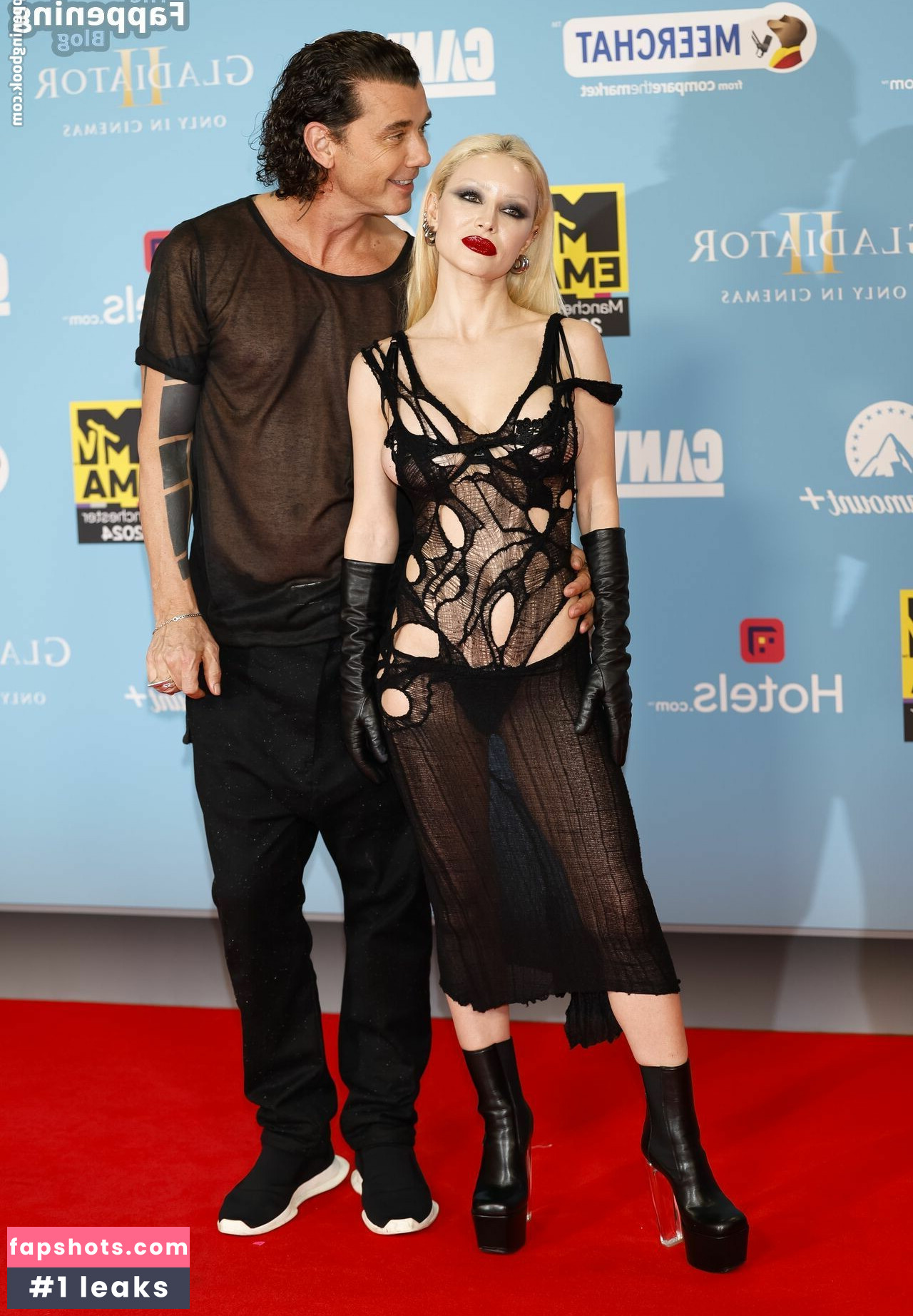 Xhoana X gallery photo #48