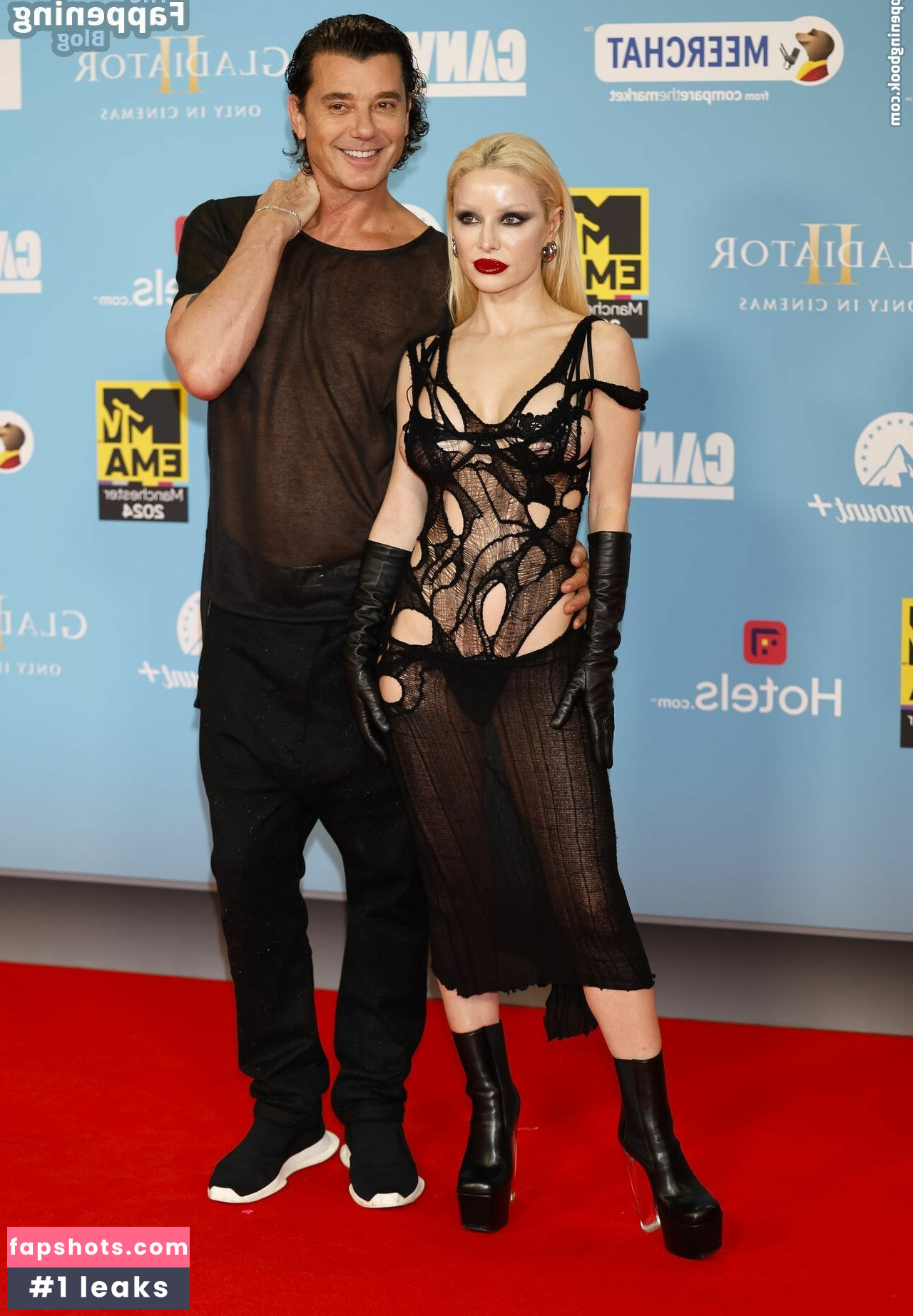 Xhoana X gallery photo #50