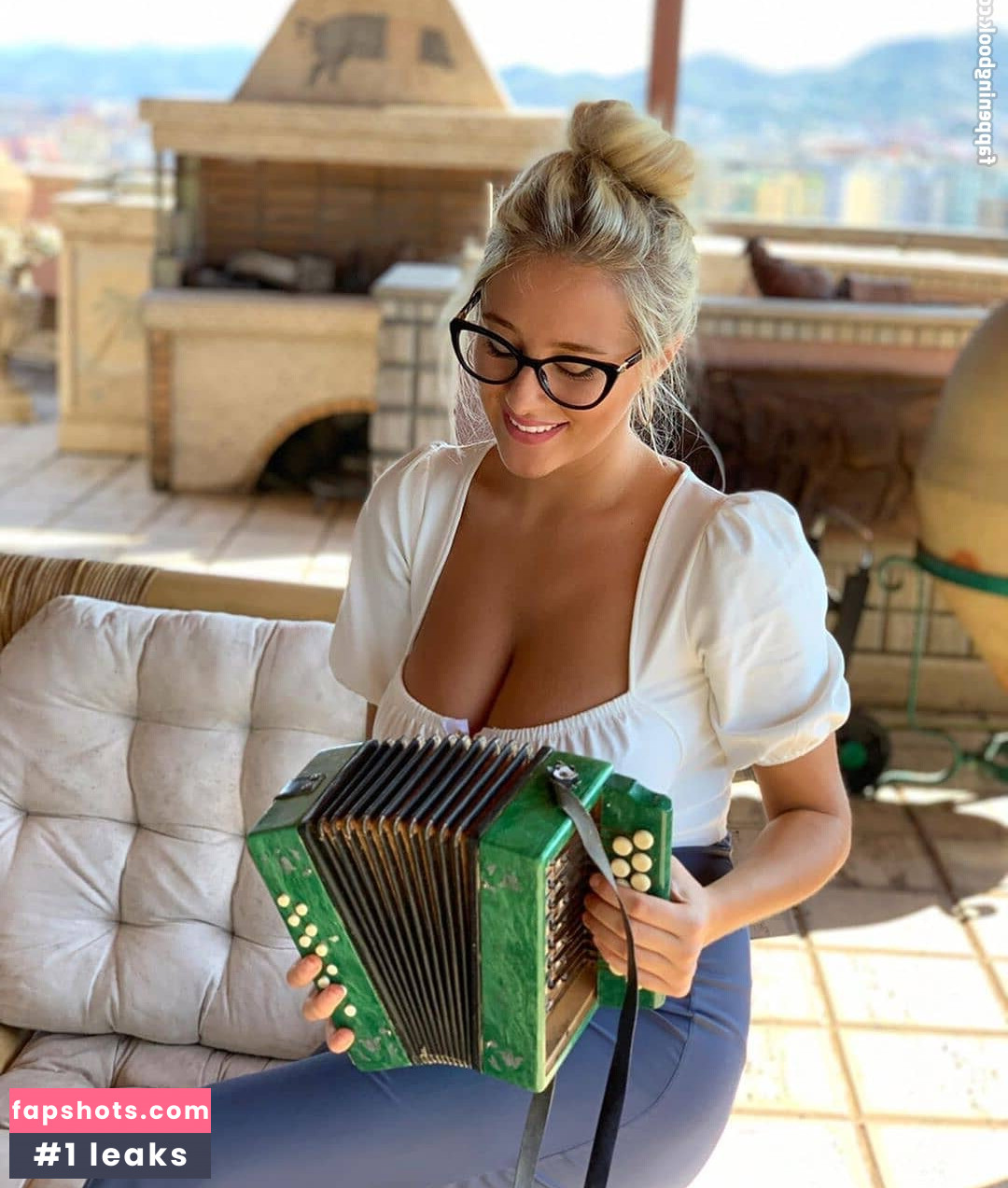 Xhulia Niсo Nude Leaks OnlyFans Photos #5 - LeakJerk