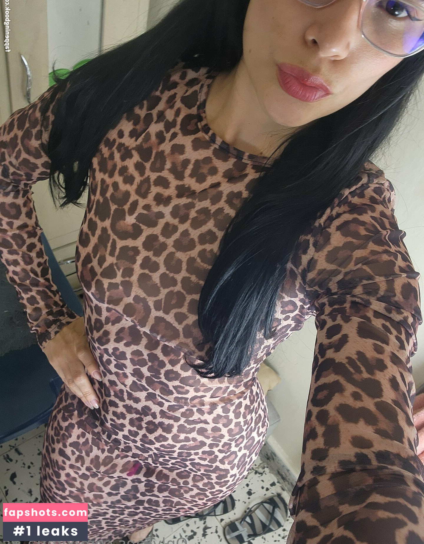 ximtia_xs gallery photo #2