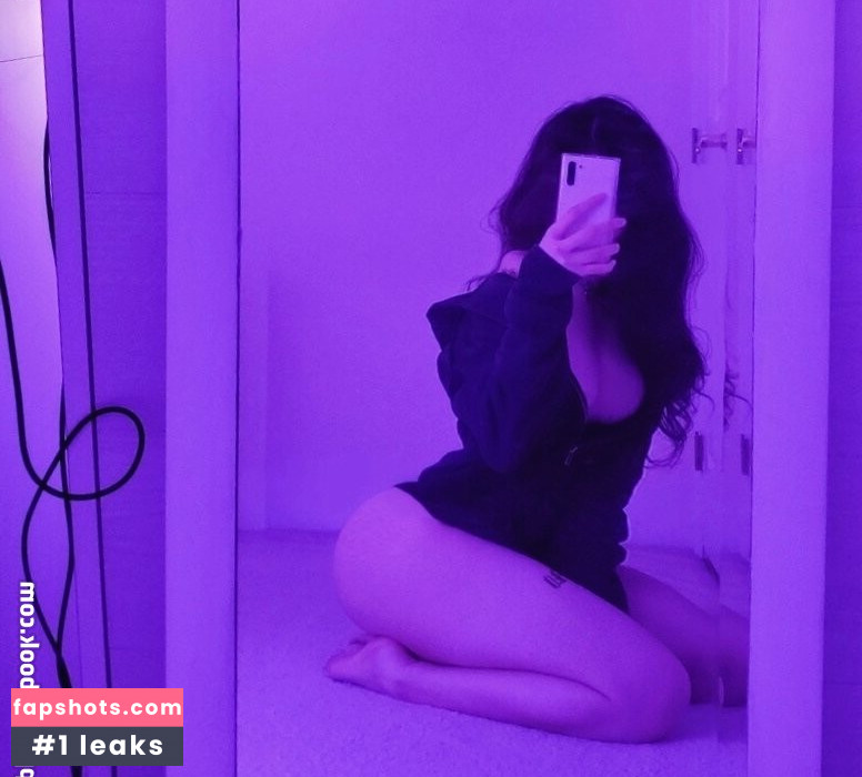 Xliahri Nude Leaks OnlyFans Photos #11 - LeakJerk