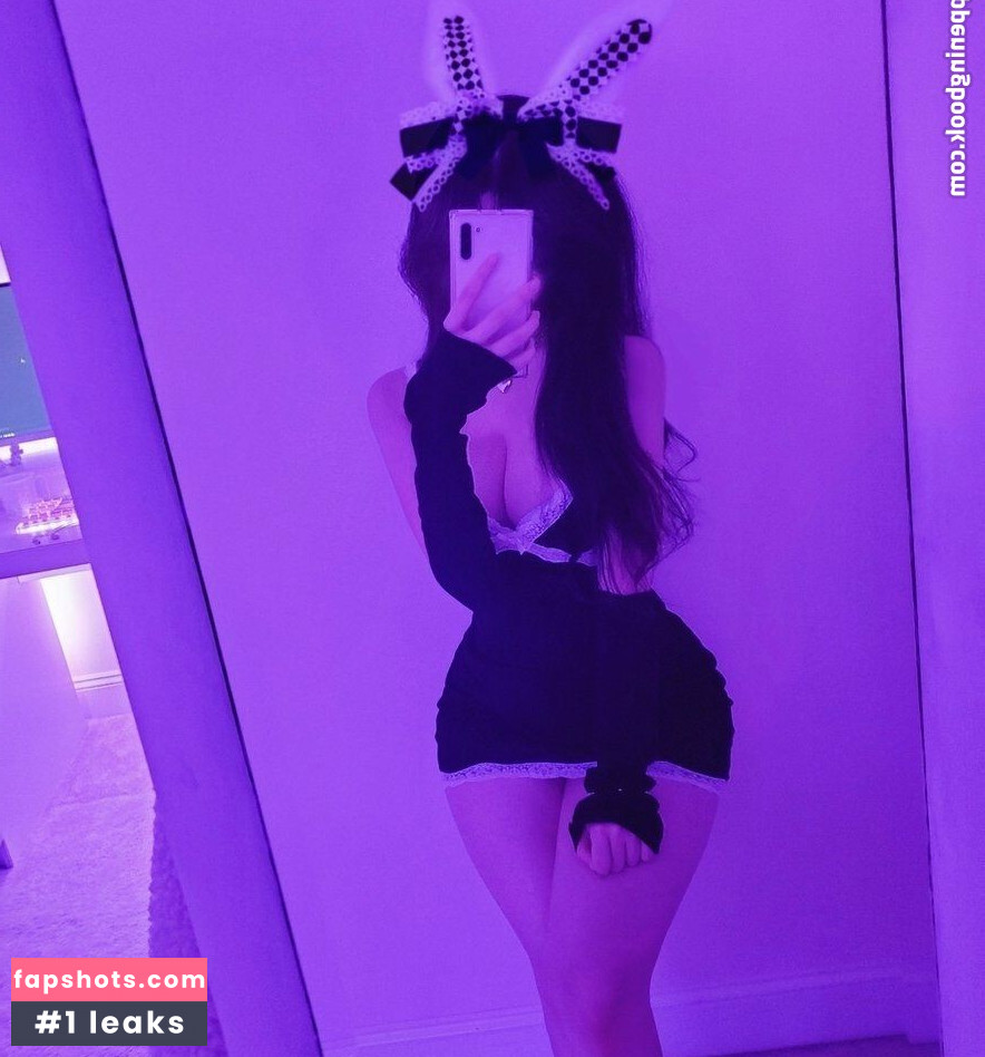 Xliahri Nude Leaks OnlyFans Photos #5 - LeakJerk