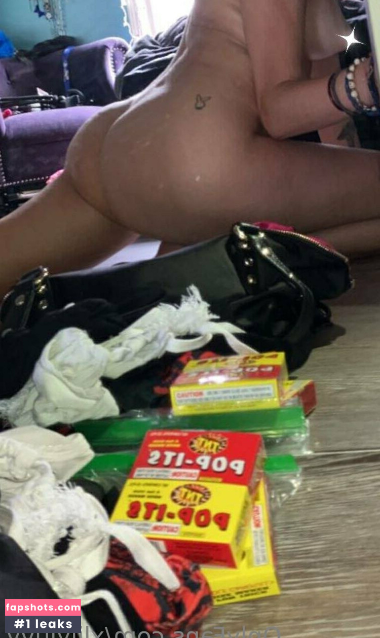 xlilyluvv gallery photo #2