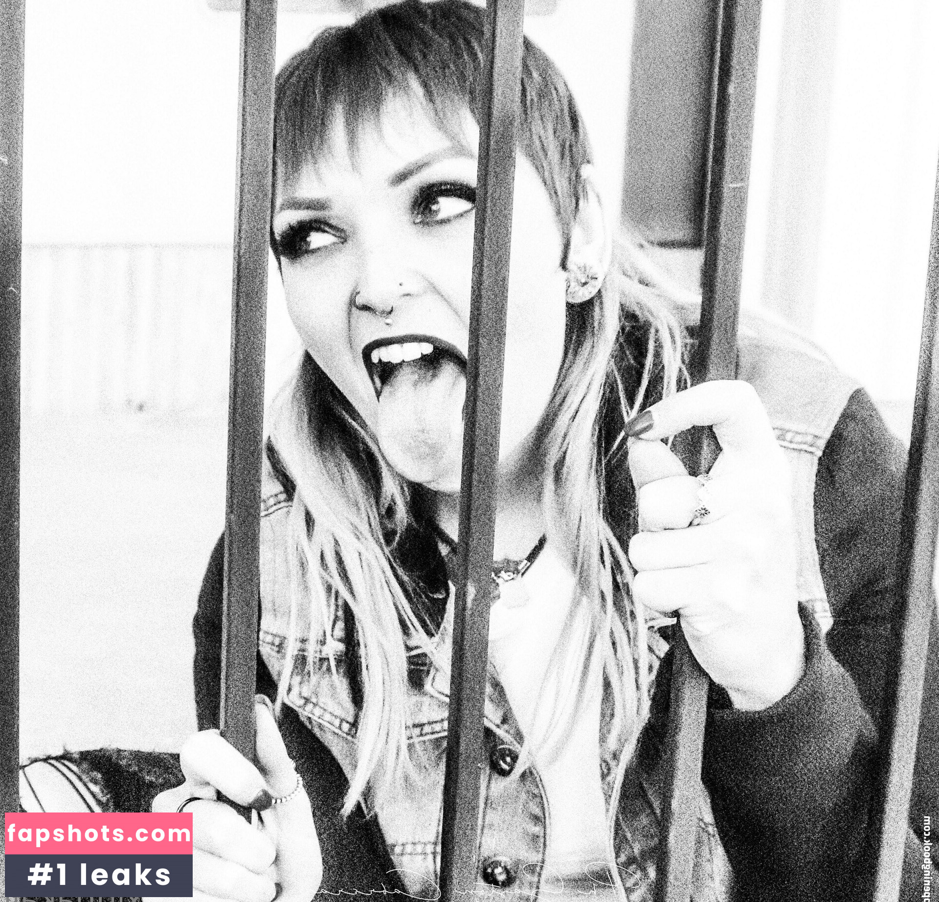 xlunakali gallery photo #7