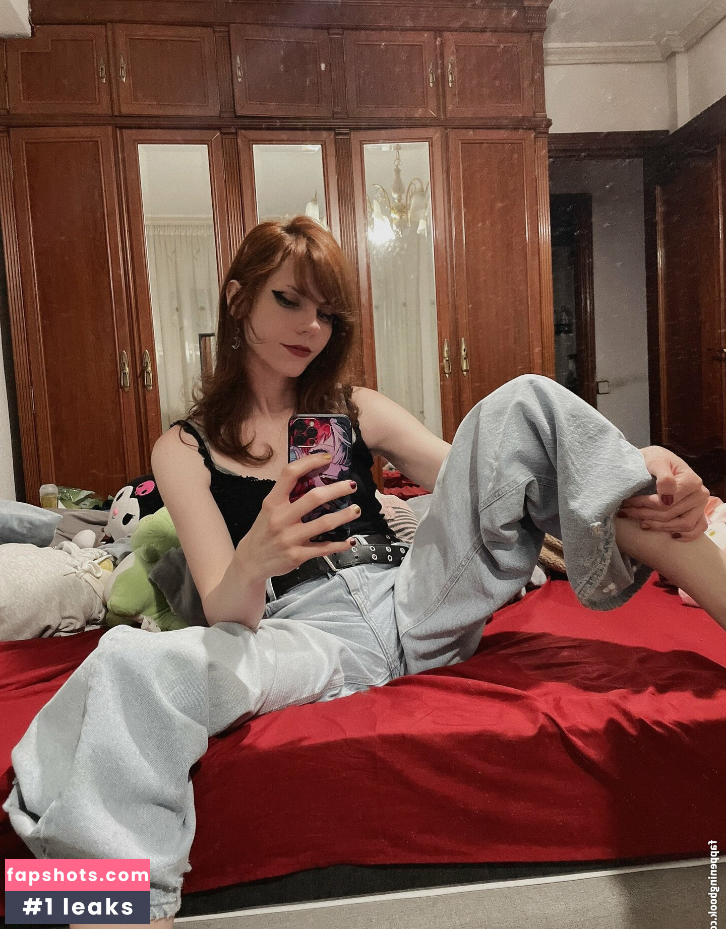 Xlunartears gallery photo #2