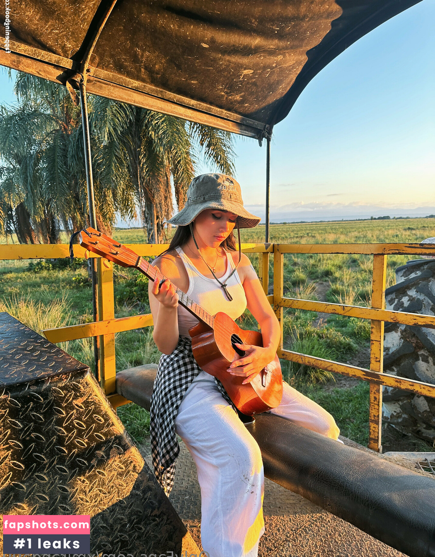 xmiranda99 gallery photo #30