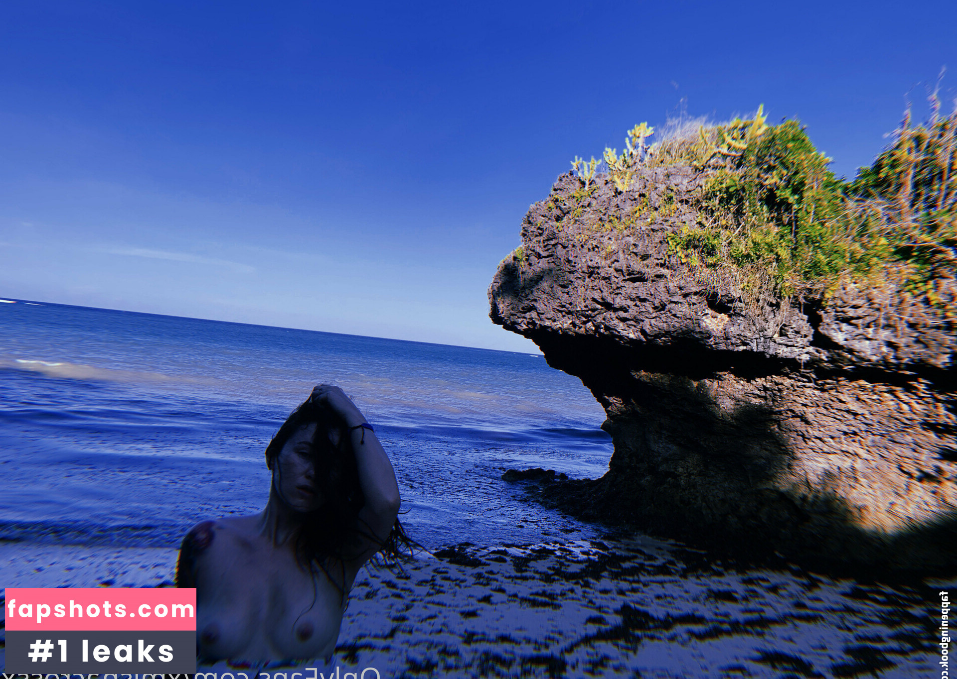 xmishacrossx gallery photo #36