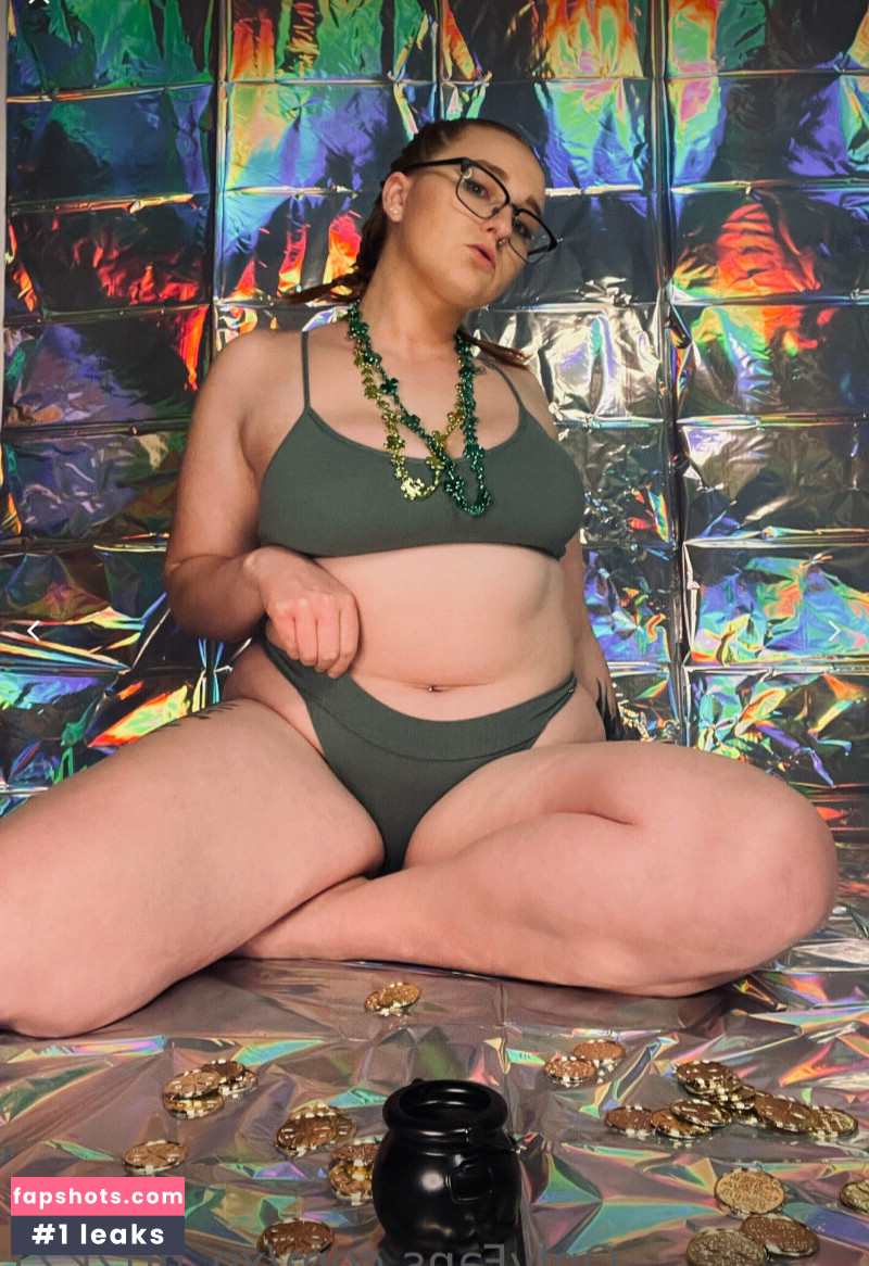 xo_bri2k21 Nude Leaks OnlyFans Photos #7 - LeakJerk