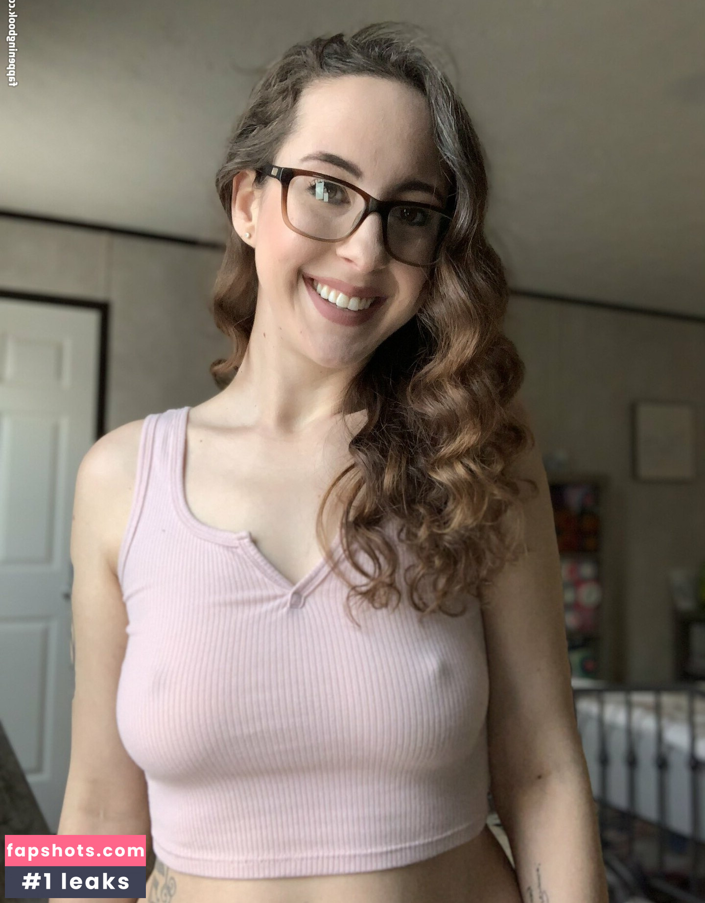 xo_hazelrose gallery photo #11