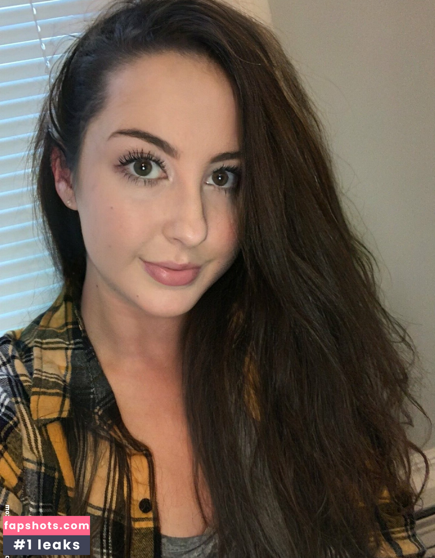 xo_hazelrose gallery photo #15