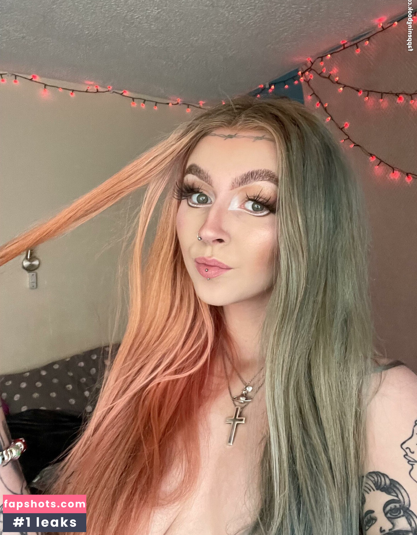 xo_nicolavictoria gallery photo #14