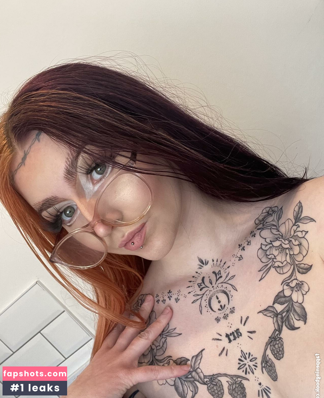 xo_nicolavictoria nude babe gallery