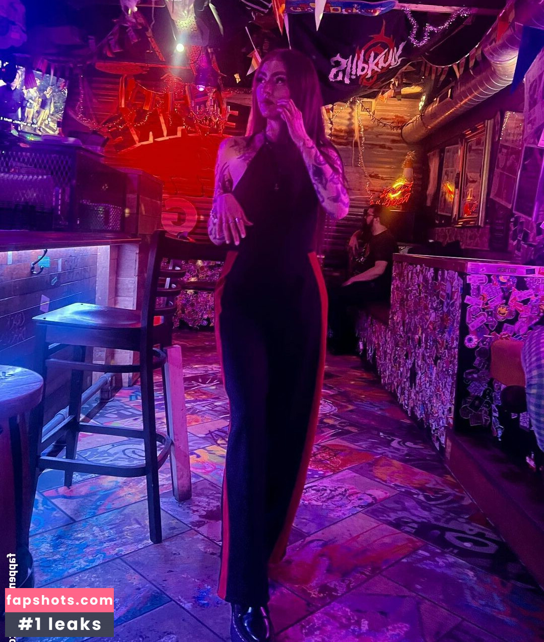 xo_nicolavictoria gallery photo #4