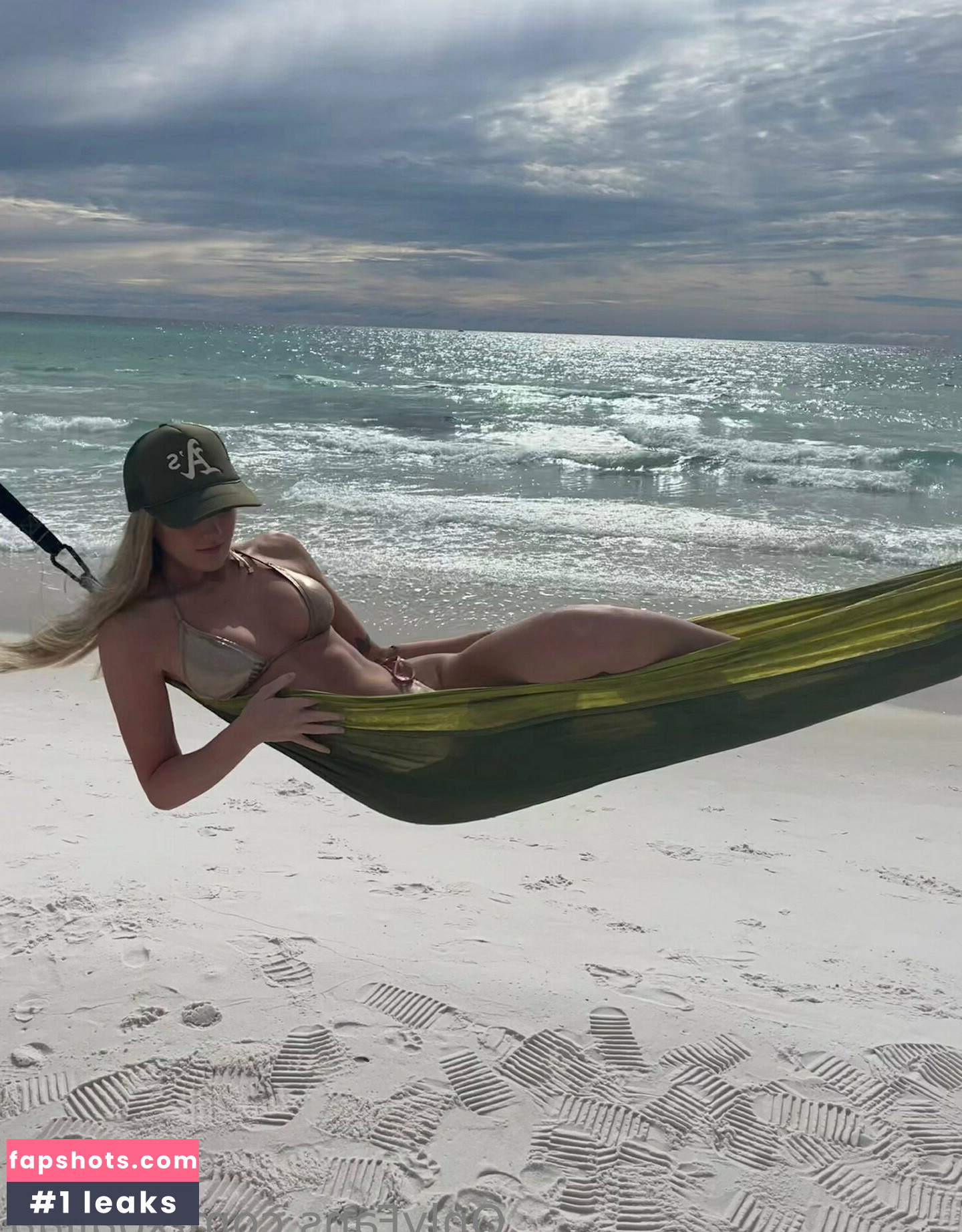 xoaliaa Nude Leaks OnlyFans Photos #7 - LeakJerk