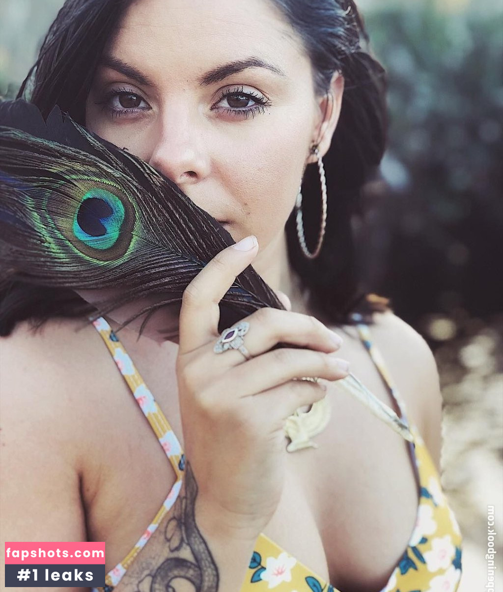 Xoe Zahara Nude Leaks OnlyFans Photos #15 - LeakJerk