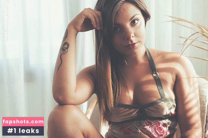 Xoe Zahara Nude Leaks OnlyFans Photos #3 - LeakJerk