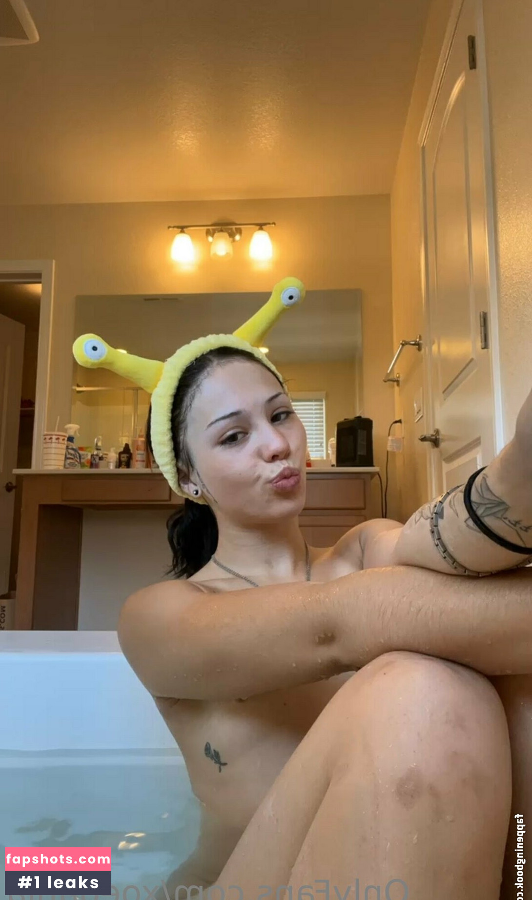 xoeganja Nude Leaks OnlyFans Photos #16 - LeakJerk