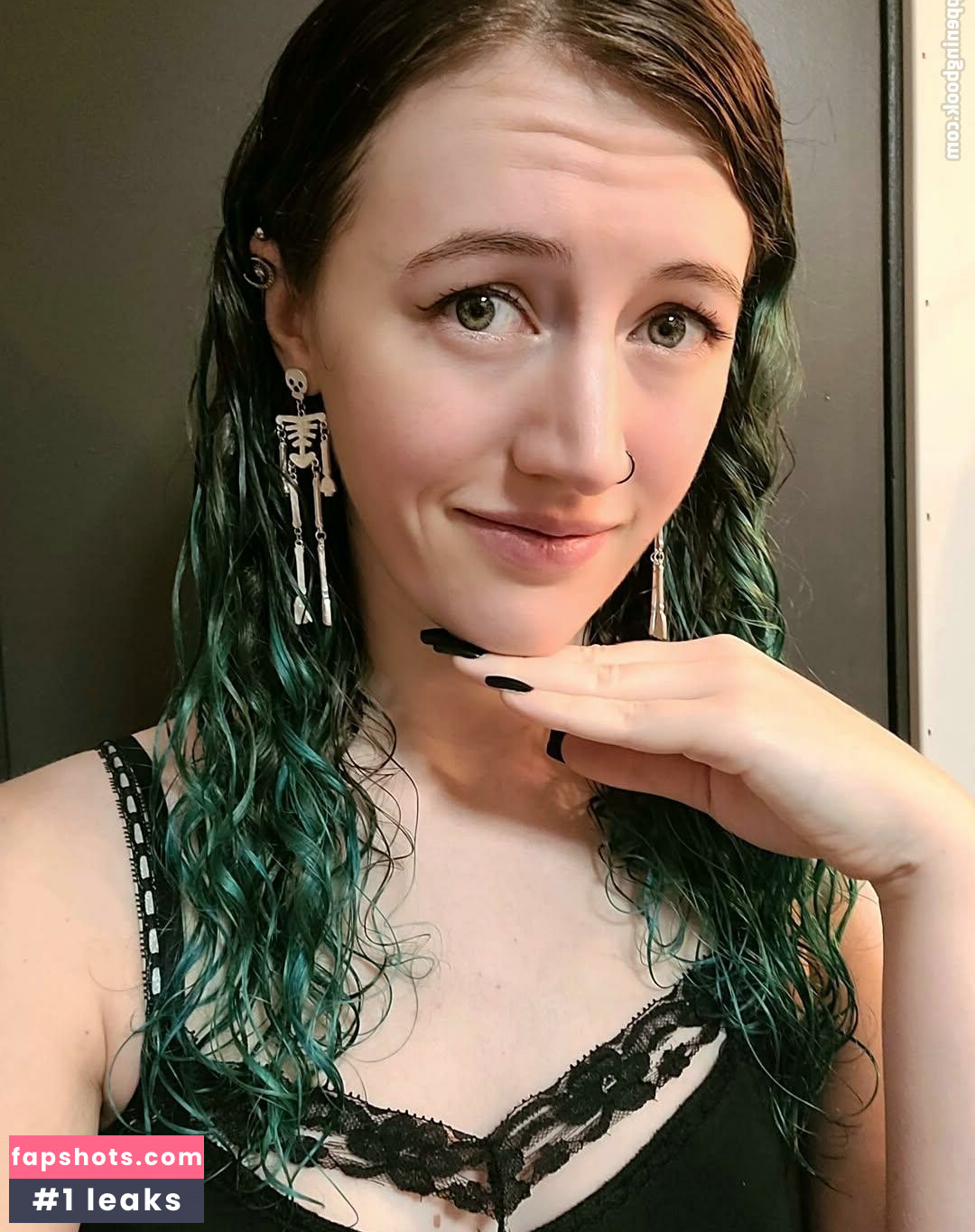 xojessjess_shows gallery photo #2