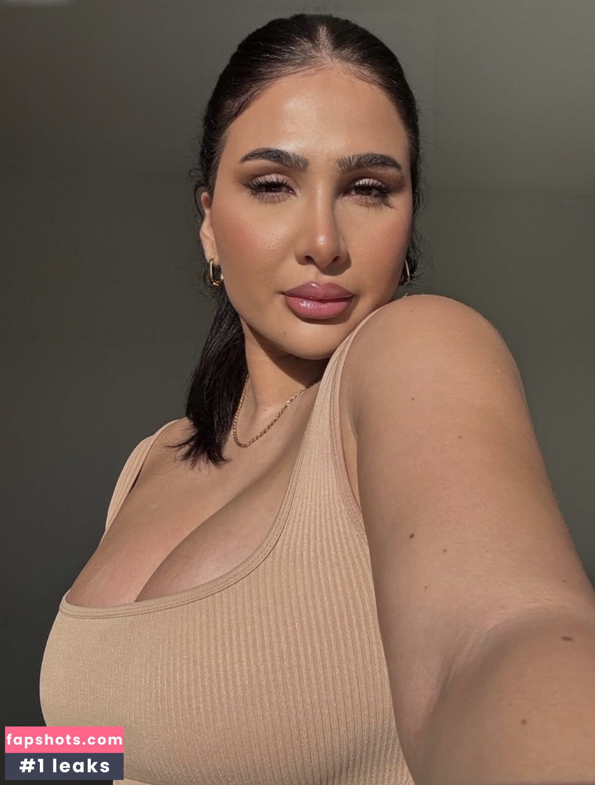 xolejla gallery photo #12