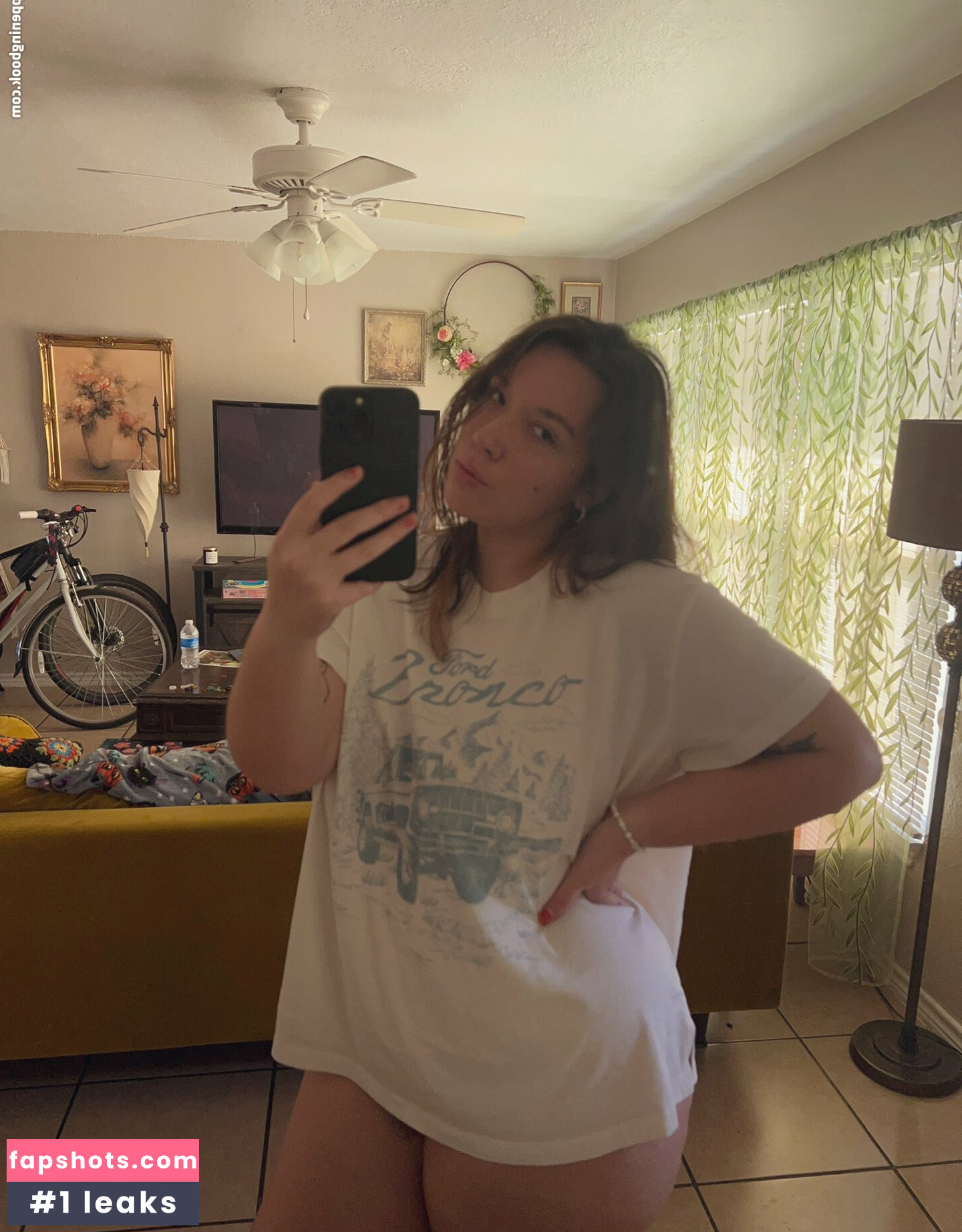 XOLewd gallery photo #26