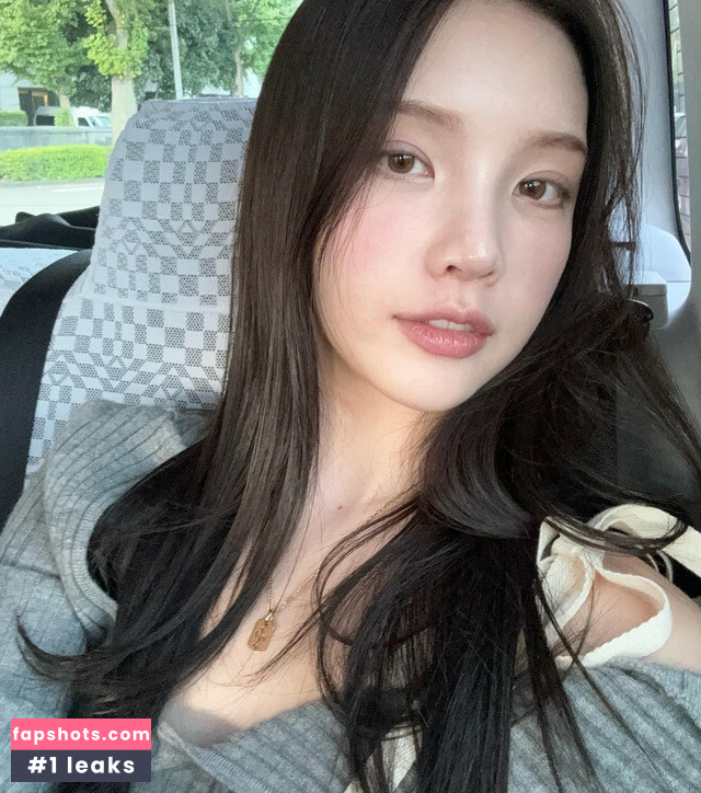 Xooos 수스 gallery photo #8