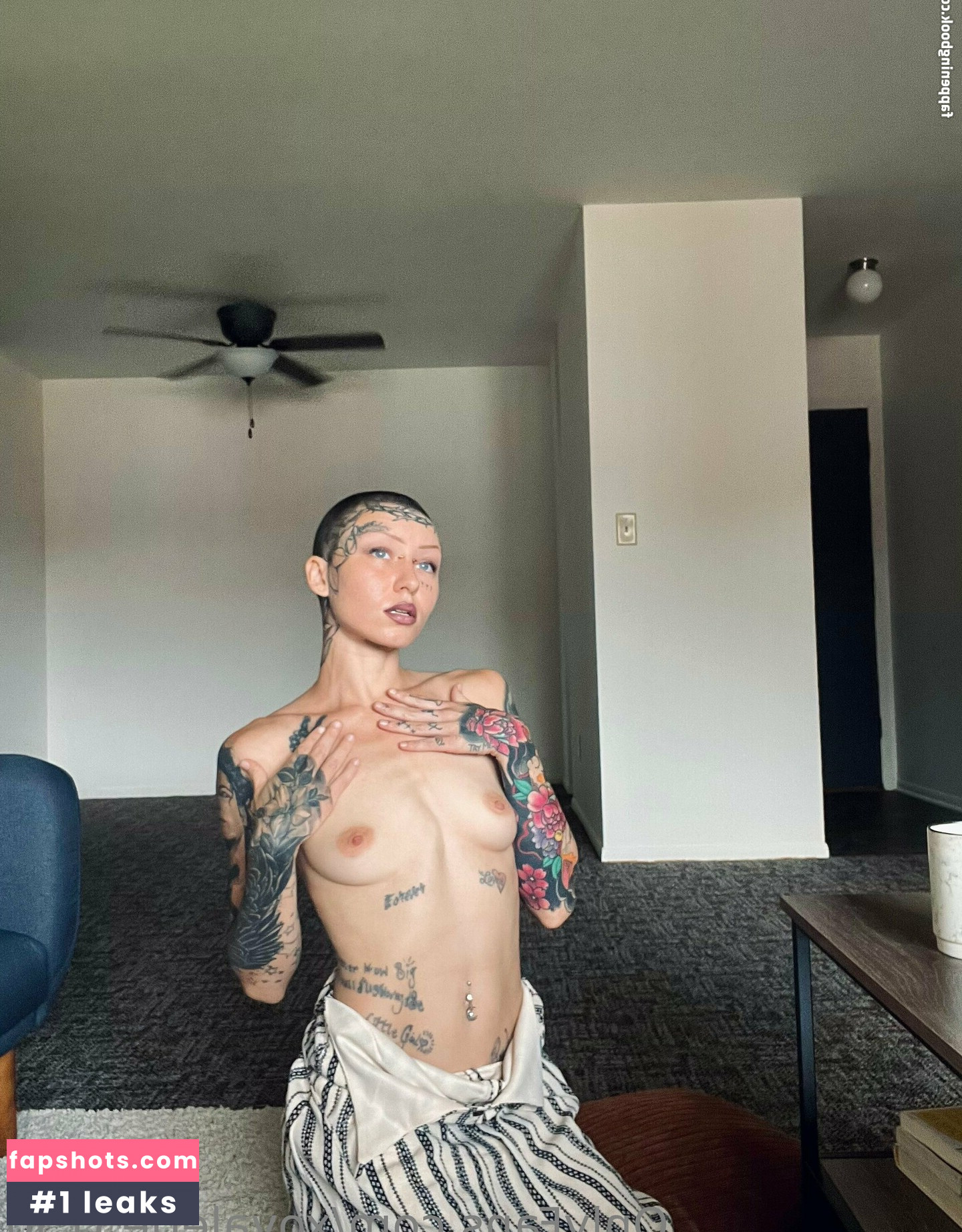 xovalerie5150 gallery photo #16