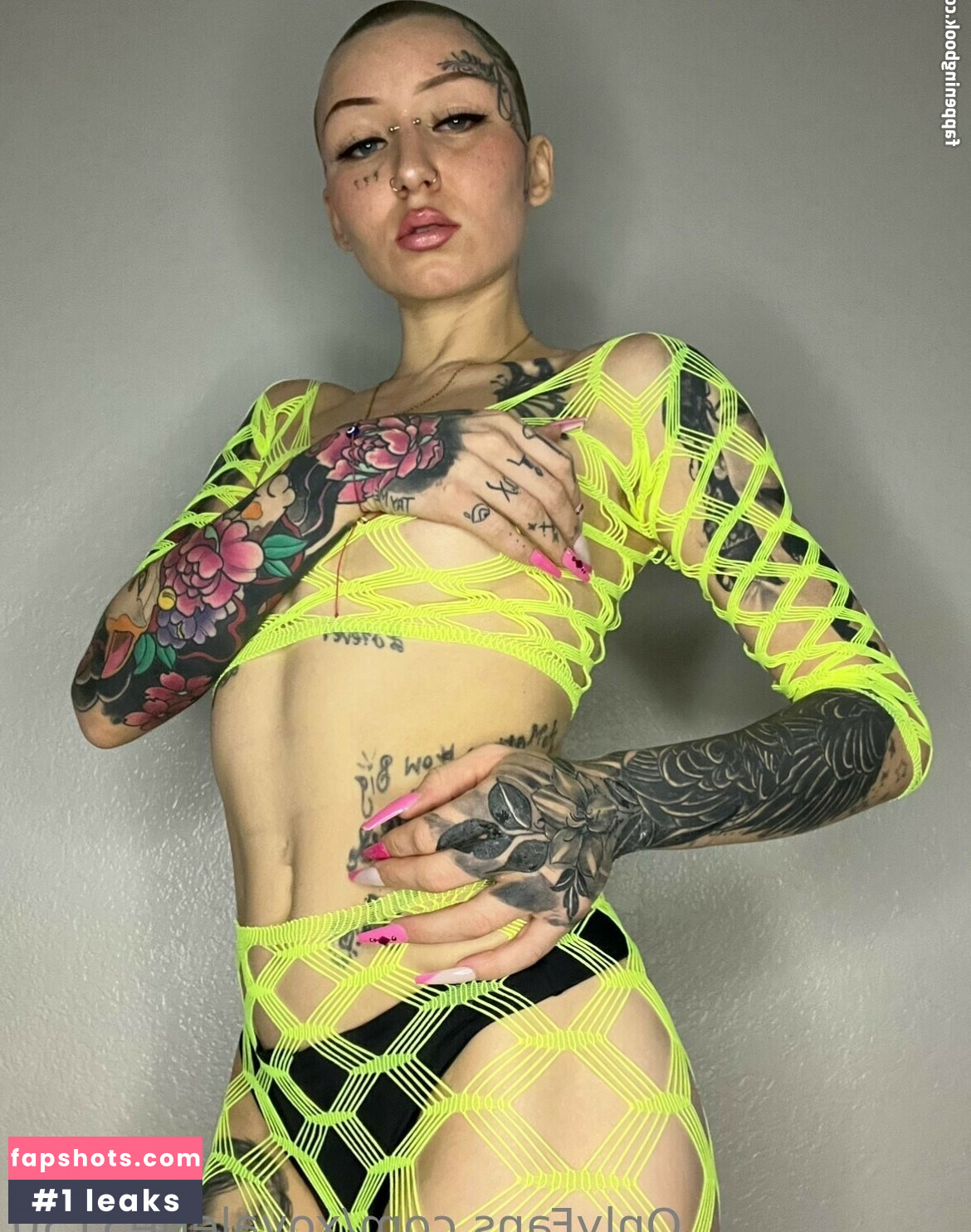 xovalerie5150 gallery photo #29