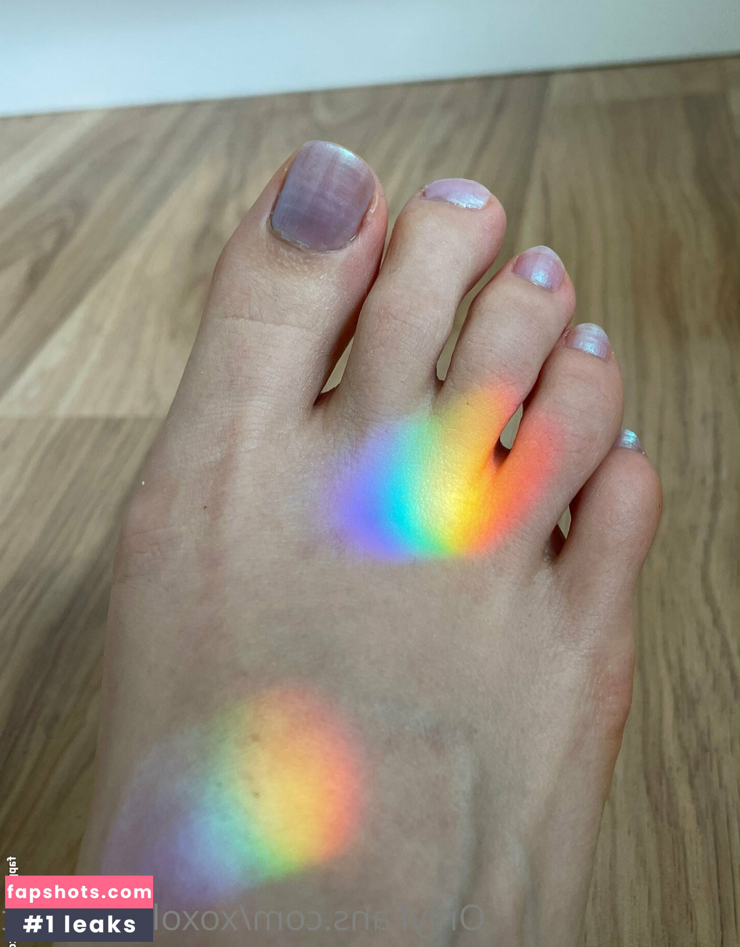 xoxolovelyfeet gallery photo #9