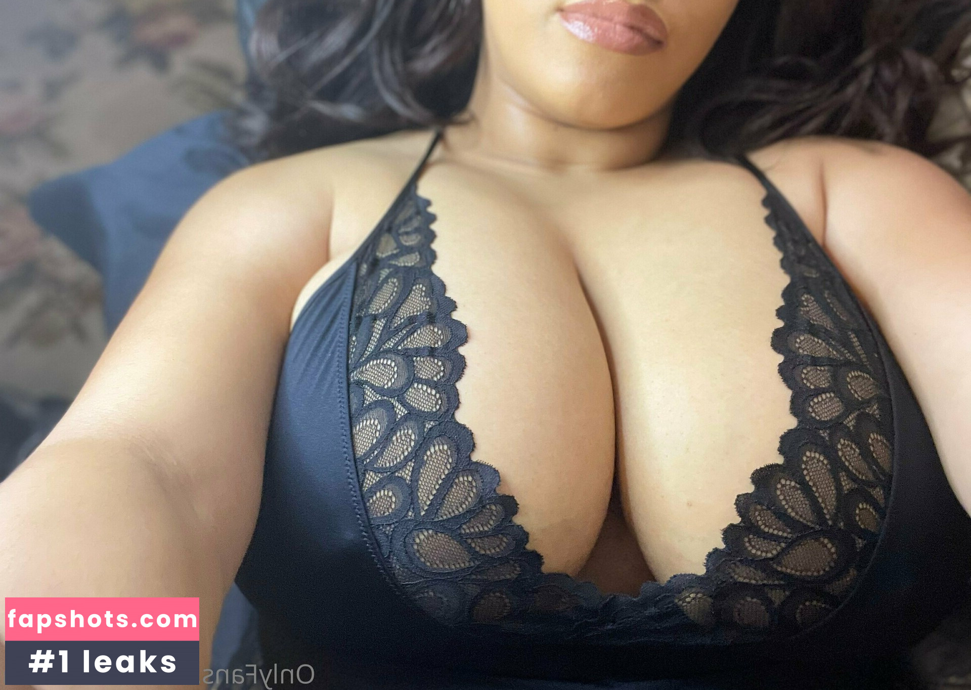 xoxomaira gallery photo #2